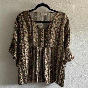 ANDREE BY UNIT Women's Boho Floral Blouse - Green and Cream